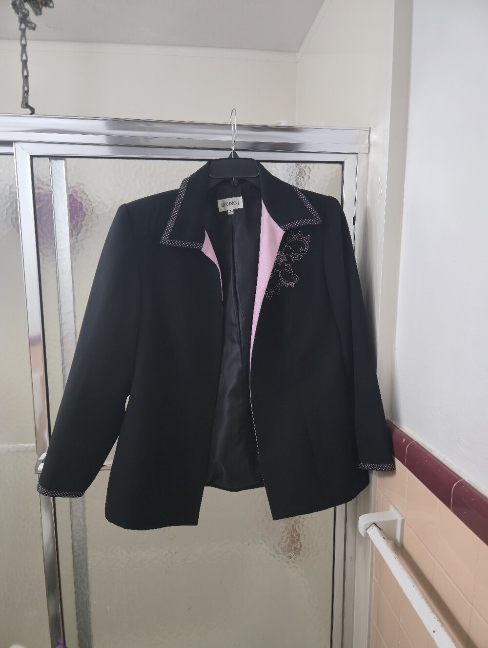 Preowned Studio I Black Jacket with Pink Trim and Embroidered Detail. Sz 14W.$50